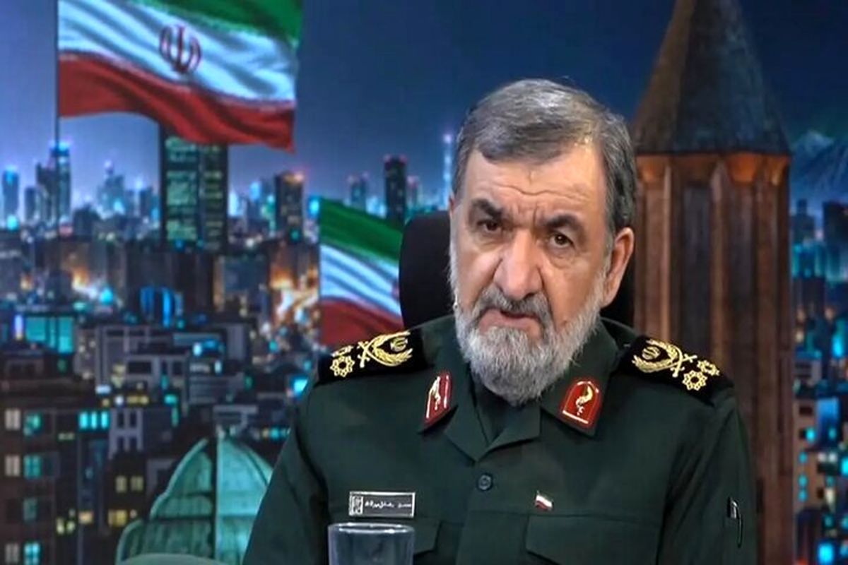 کنایه محسن رضایی به ترامپ و وزیر جنگش: خیالبافی نکنید!