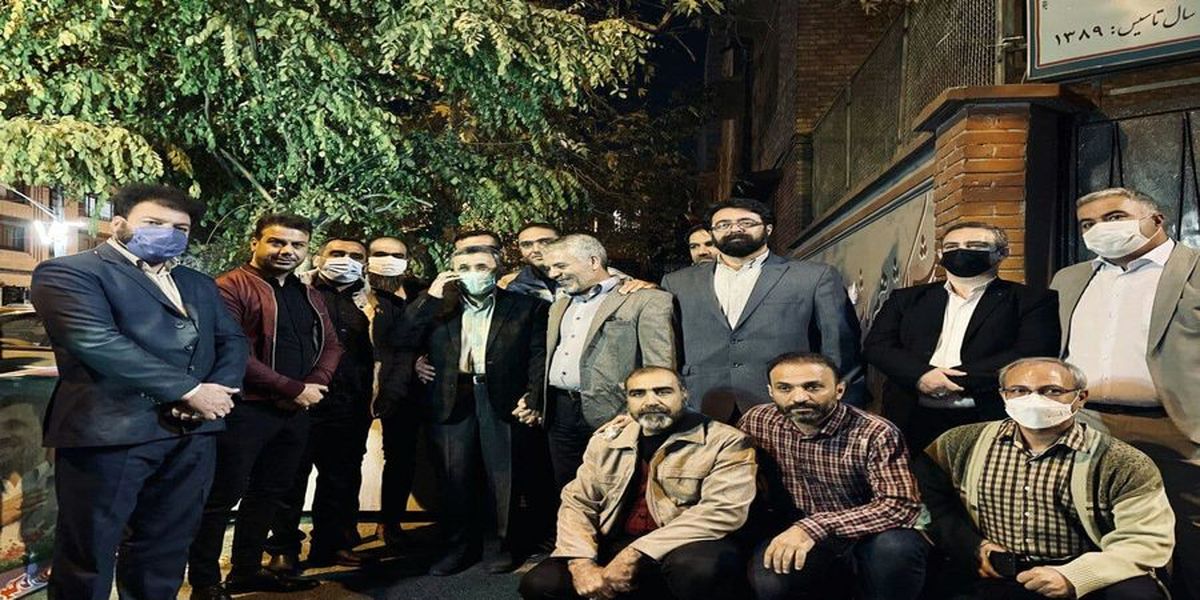 تصاویری از جشن تولد محمود احمدی نژاد در نارمک