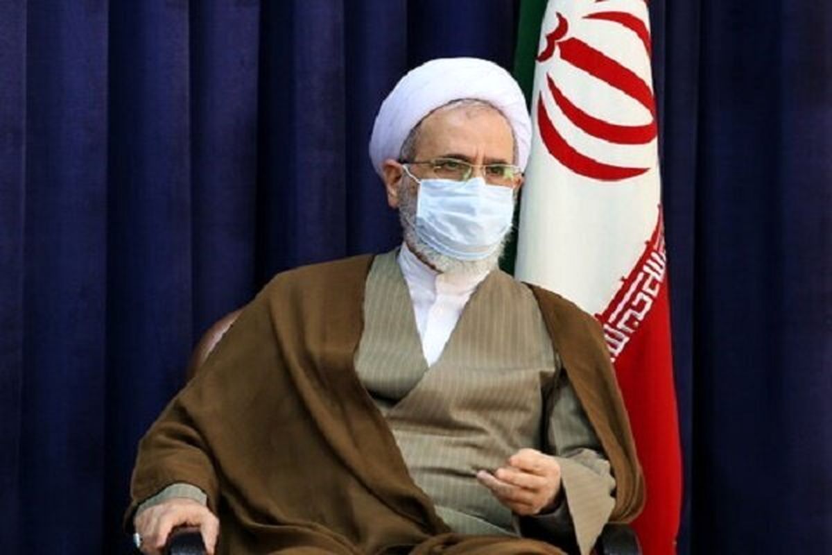 آیت‌الله اعرافی:مهم‌ترین دلیل خروج نخبگان عدم قرار دادن امکانات و تجهیزات در اختیار آن‌ها است