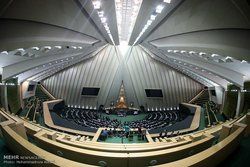 سؤال از وزیر راه و شهرسازی در دستور کار مجلس