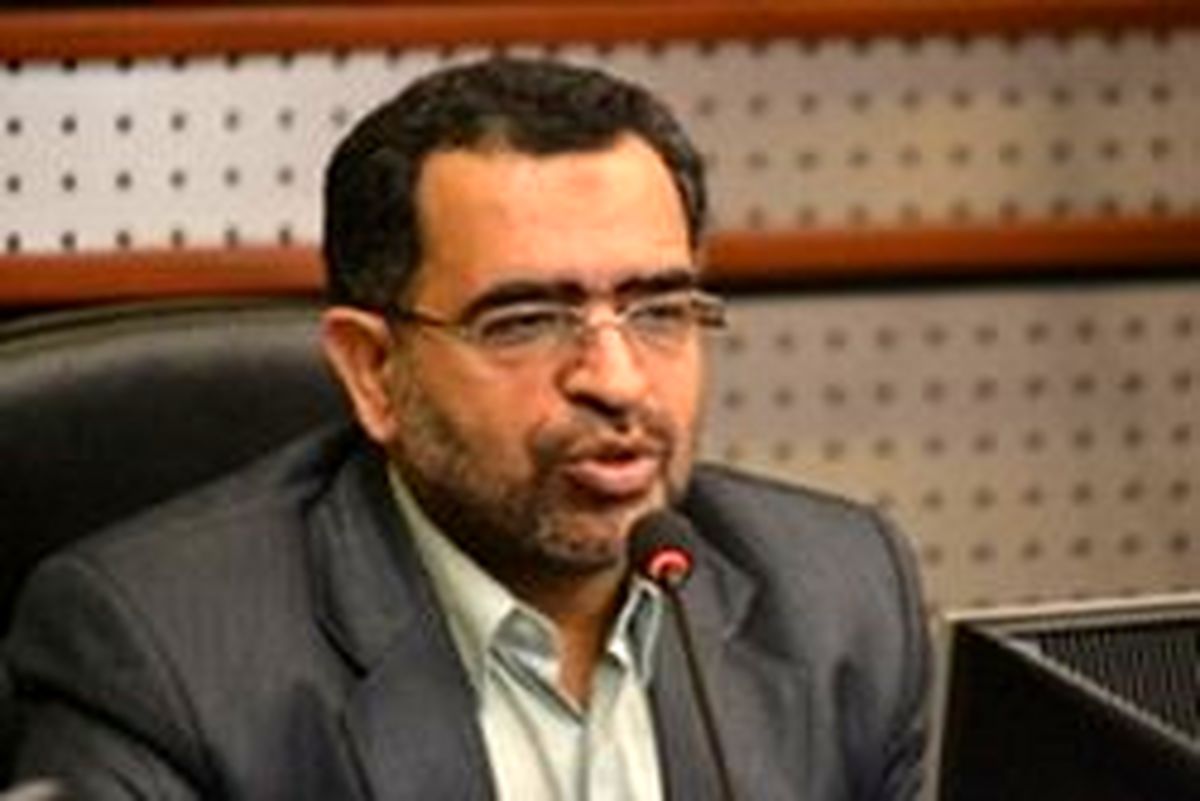 اصغر زارعی: تجربه اعتماد به دشمن را تکرار نکنیم