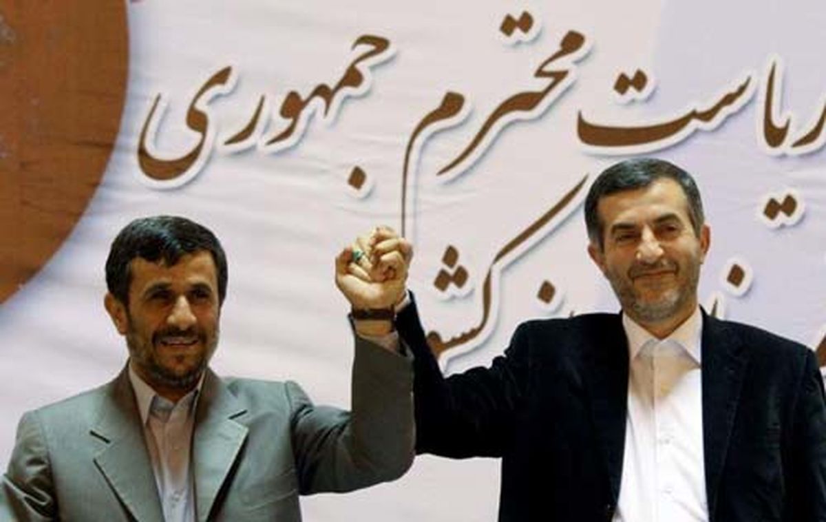 سخنرانی های "نمی گذارند"ی احمدی نژاد چه هدفی را دنبال می کند؟