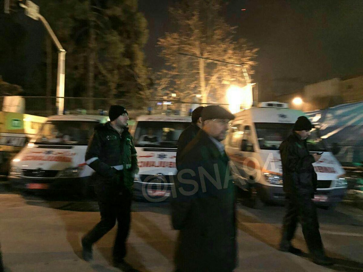 حضور سردار وحید در محل حادثه پلاسکو+عکس