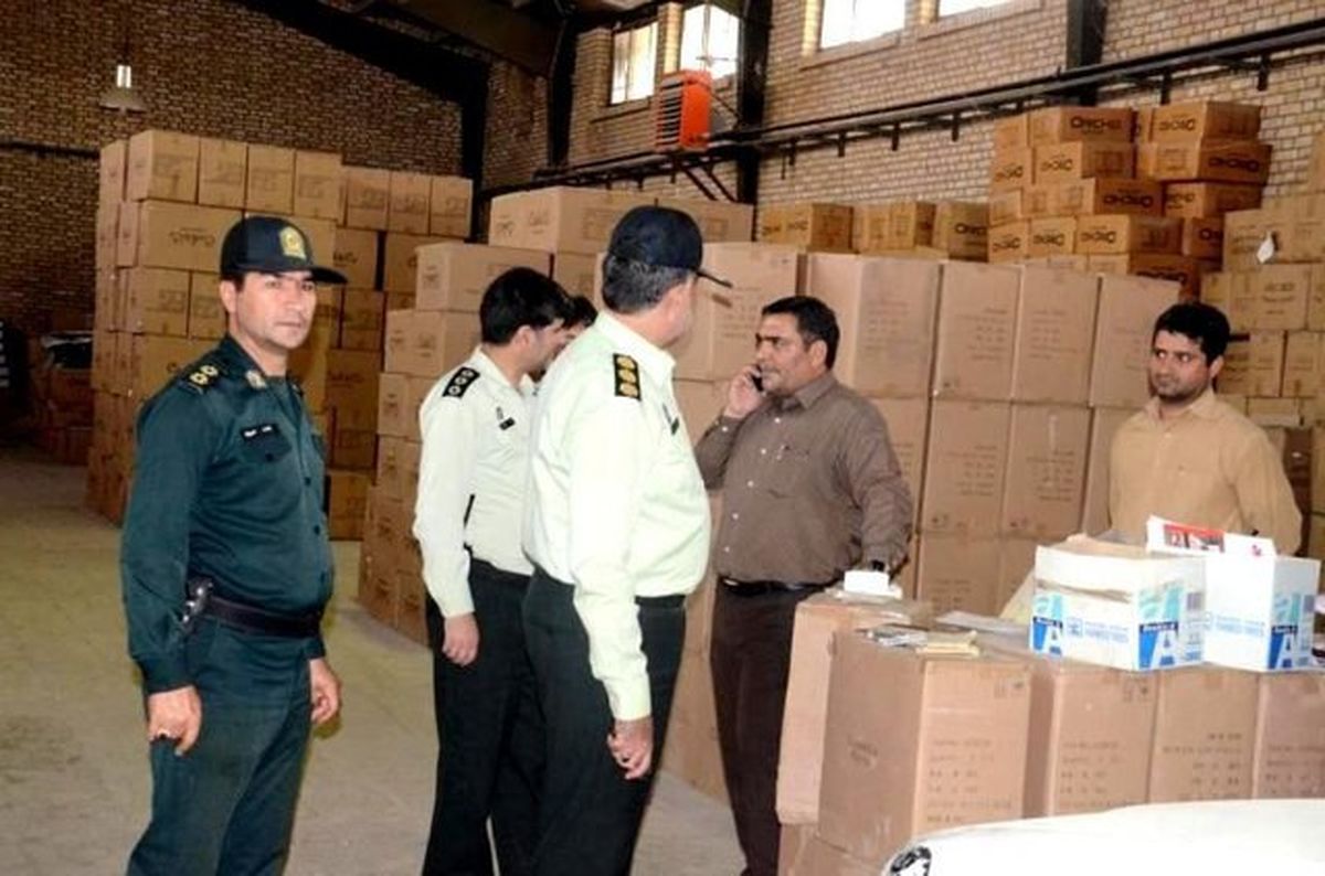 کشف سوله لوازم خانگی قاچاق +عکس