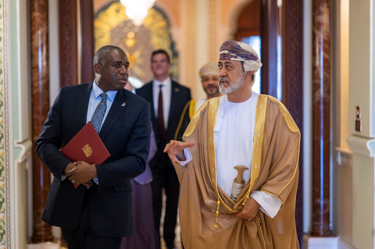 رایزنی انگلیس با مقام‌های عمان درباره مذاکرات ایران و آمریکا