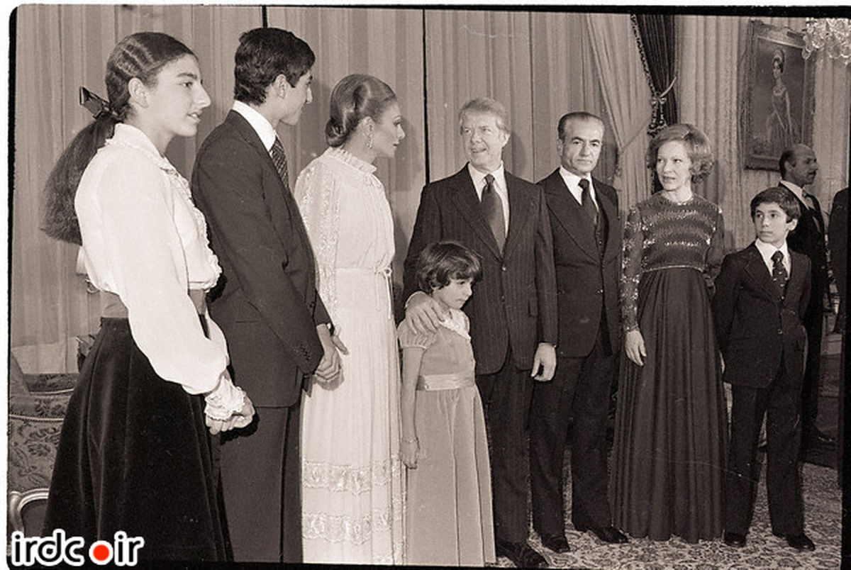 عكس/ جیمی و دوستان