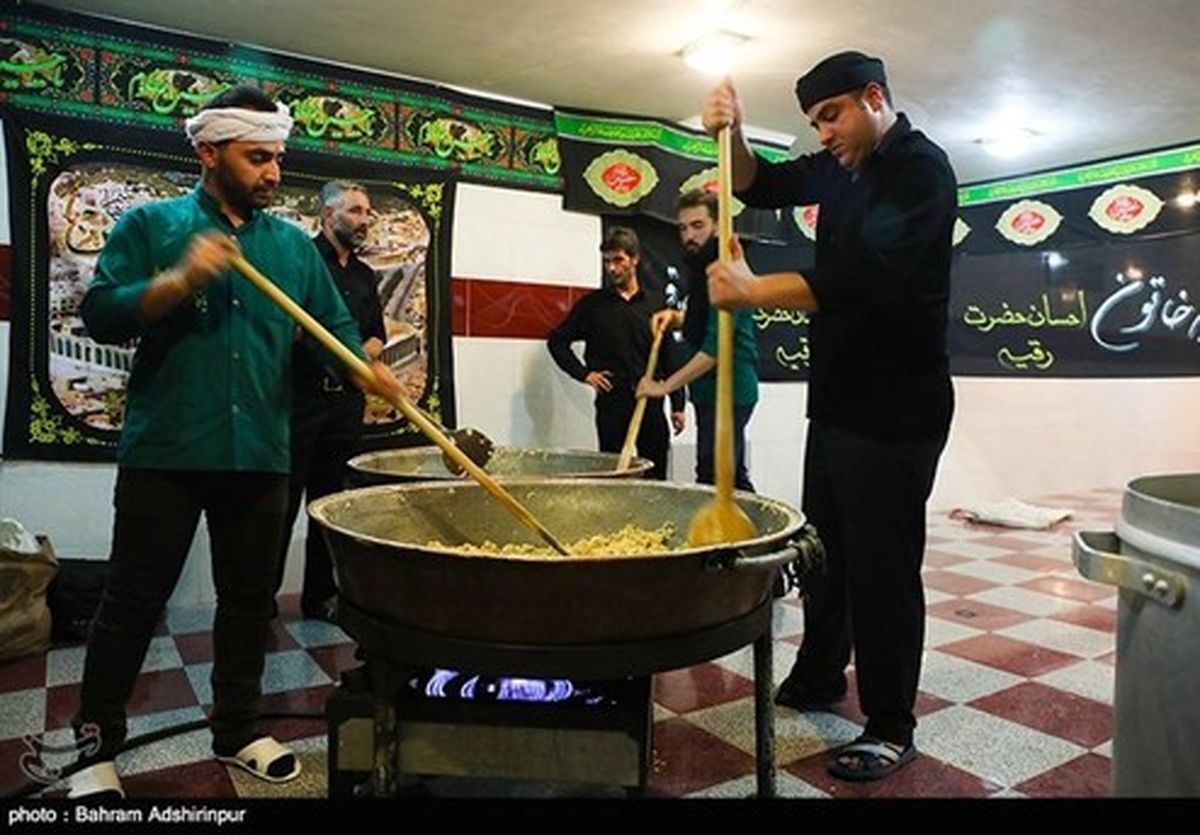 تصاویر: آیین سنتی حلواپزی در اردبیل