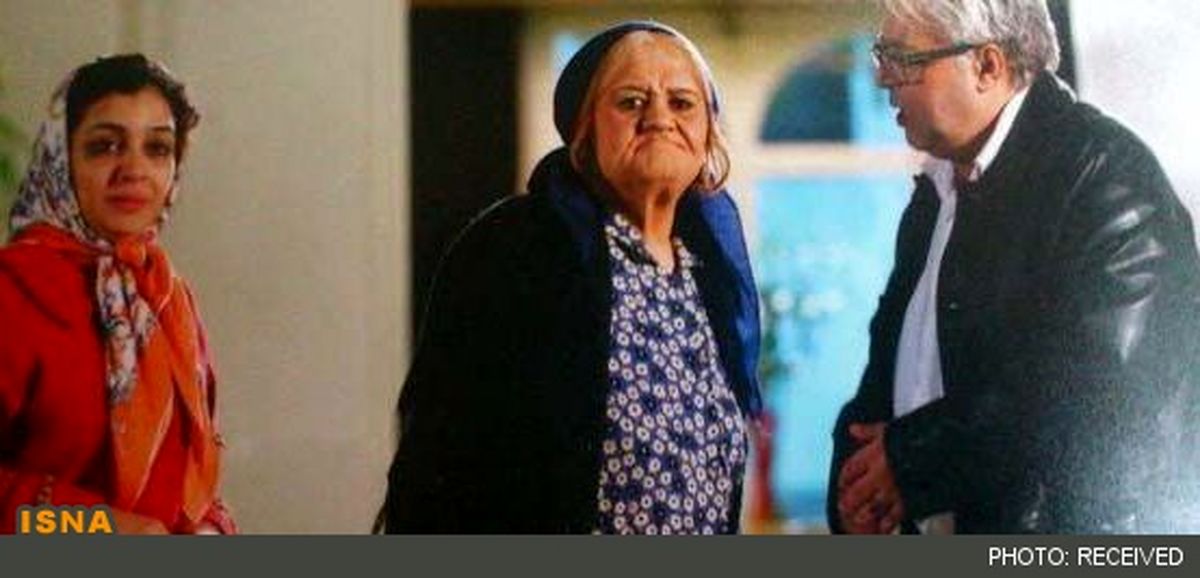 بازی مجدد اکبر عبدی در نقش مادر/عکس