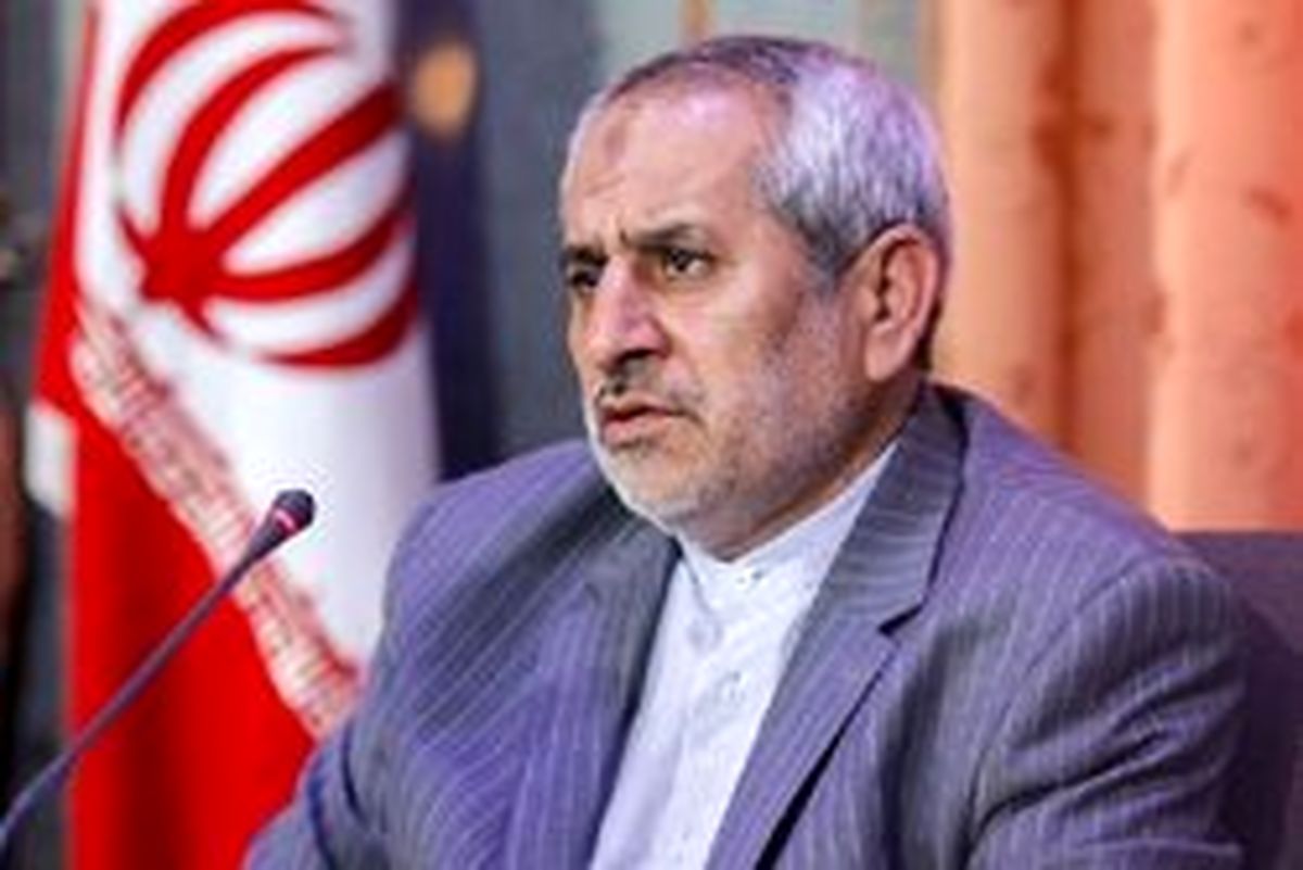 دختر خیابان انقلاب به ۲۴ ماه حبس محکوم شد