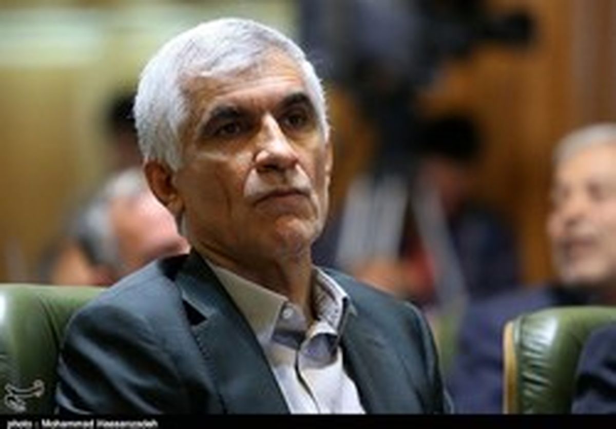 سندزنی پروژه‌های قالیباف به نام افشانی