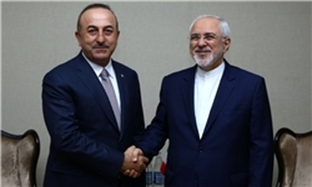 ظریف و چاووش اوغلو تلفنی گفتوگو کردند