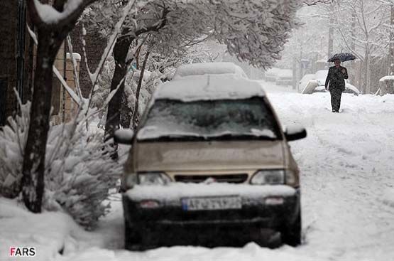 تصاویر/ بارش اولین برف زمستانی در تهران