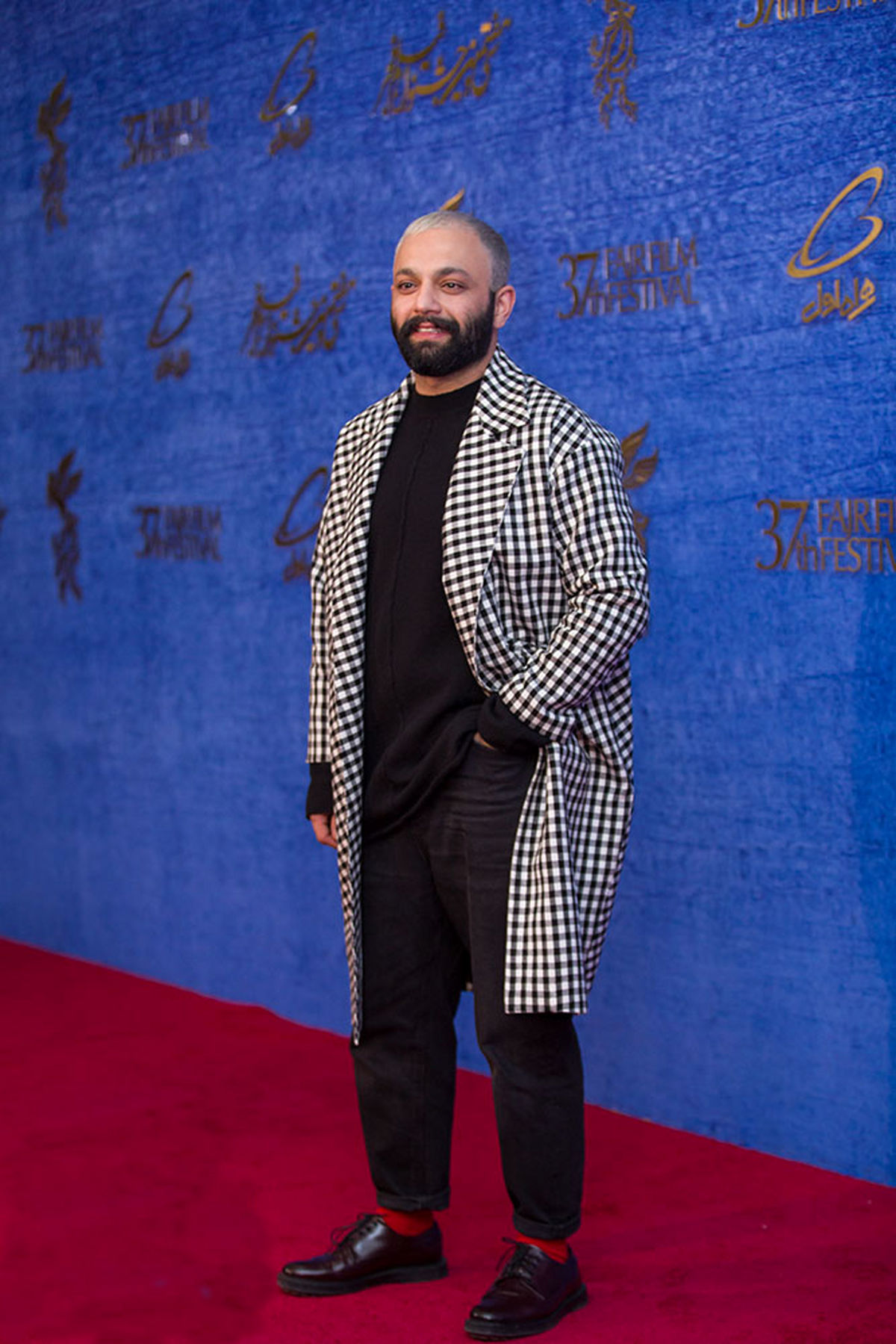 عکس: پوشش عجیب و غریب «صابر ابر»