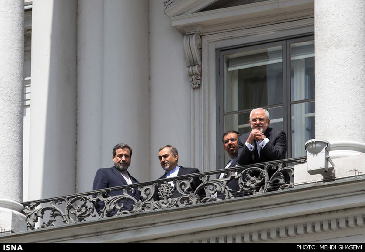 تصاویر:تیم هسته‎ای ایرانی در بالکن هتل