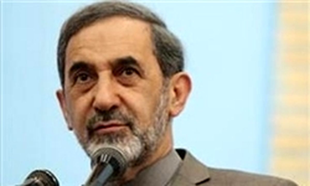 ولایتی: ملت و دولت ایران زیر بار تحمیل نمی‌روند