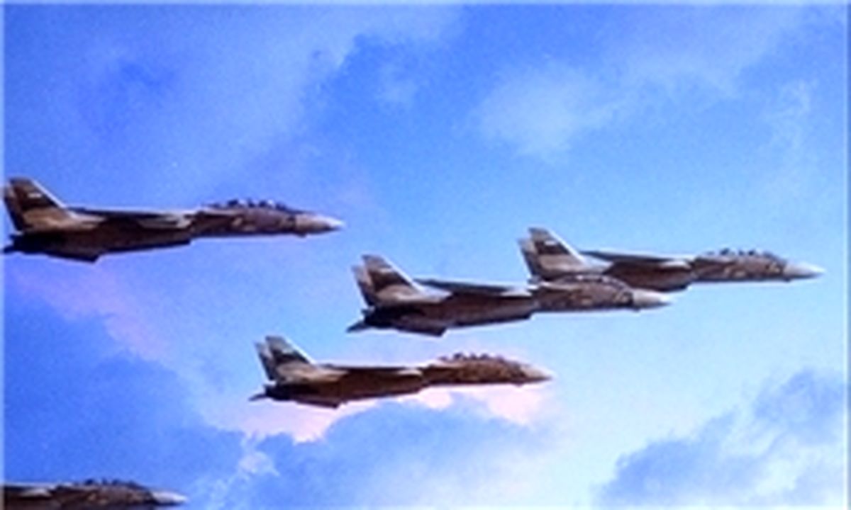 ۳ فروند هواپیما در پایگاه هوایی شهید بابایی بازآماد شد