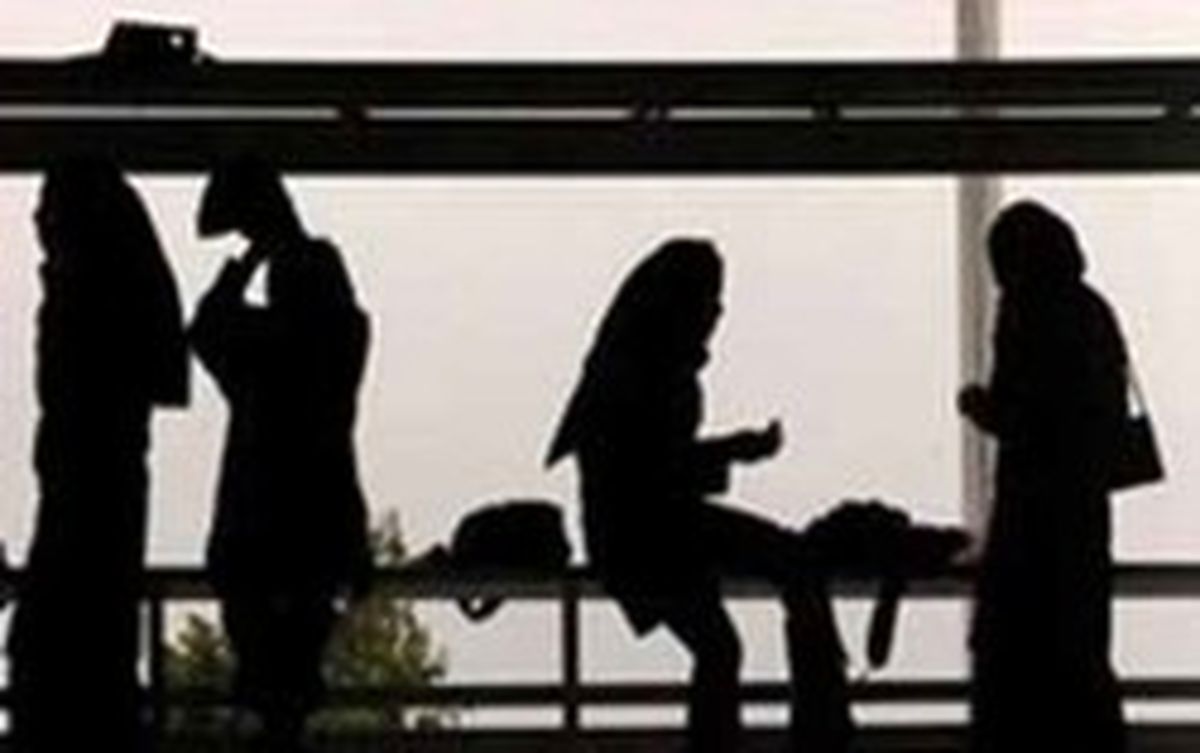 چند درصد خانم‌ها فاقد درآمد هستند؟