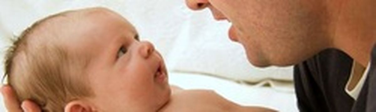 روند شروع تکلم کودک