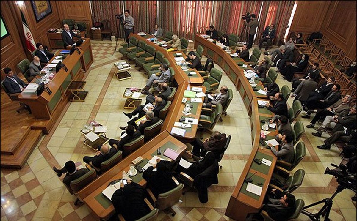 ترفندی که لیبرال‌ها پس از هر شکست به آن متوسل می‌شوند/ اصلاح‌طلبان چه خوابی‌ برای رضازاده دیده‌اند؟