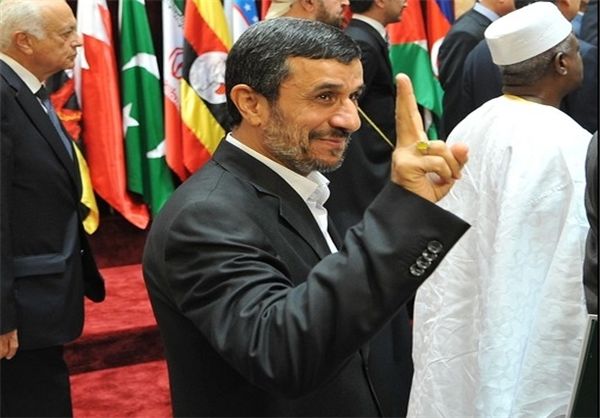 دیده بوسی احمدینژاد و مرسی