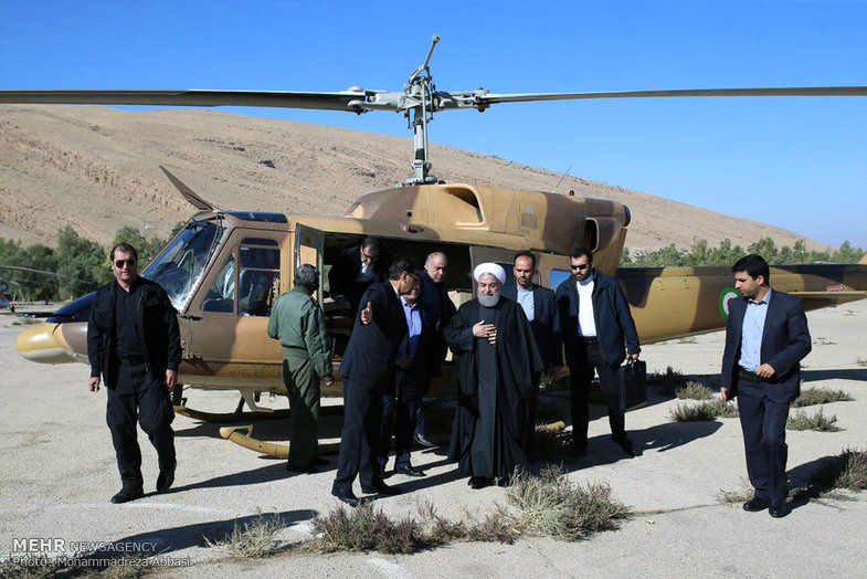 تصاویر: حضور رئیس جمهور درمناطق زلزله زده کرمانشاه