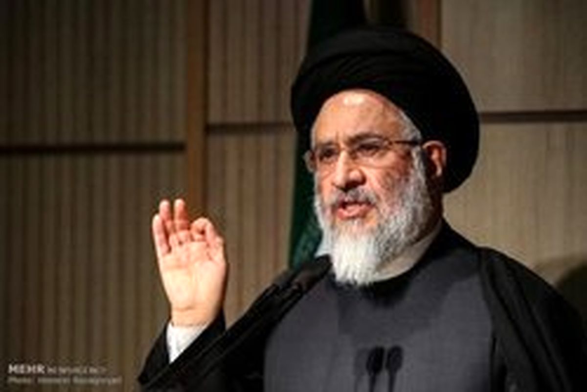 درخواست محقق داماد از پاپ فرانسیس: ترامپ را ارشاد کنید