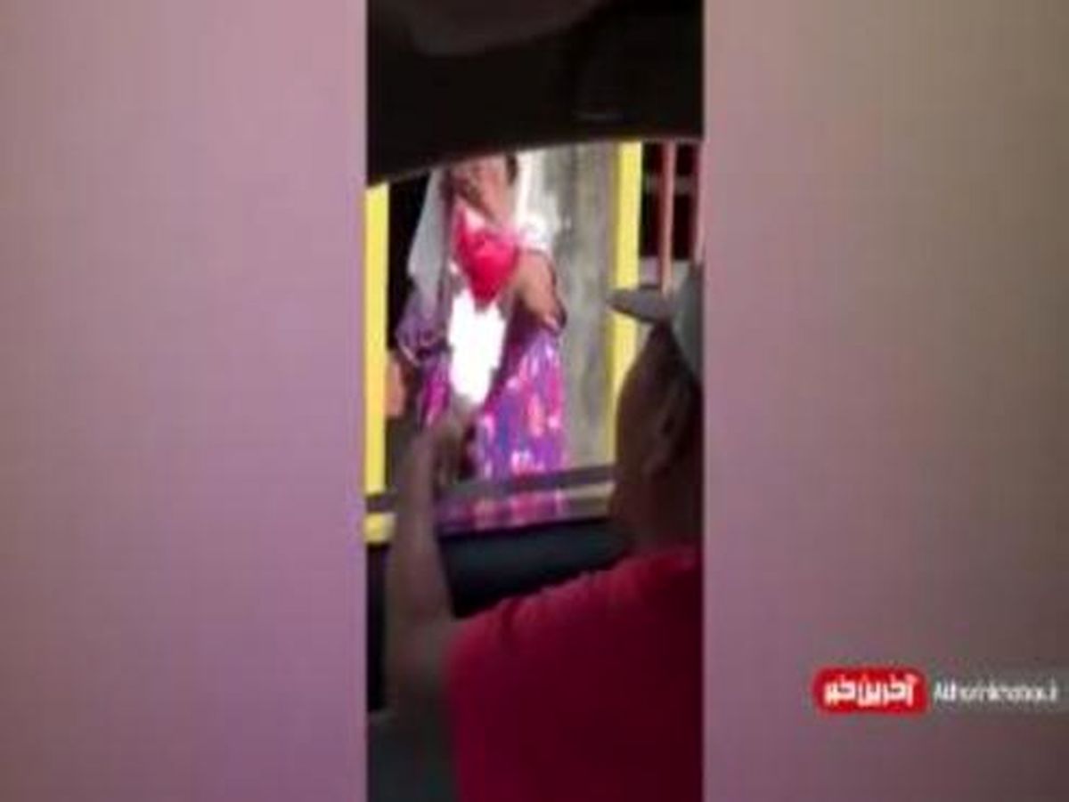 غافگیر شدن یک پیر زن از هدیه همسر ۸۷ ساله‌اش +فیلم