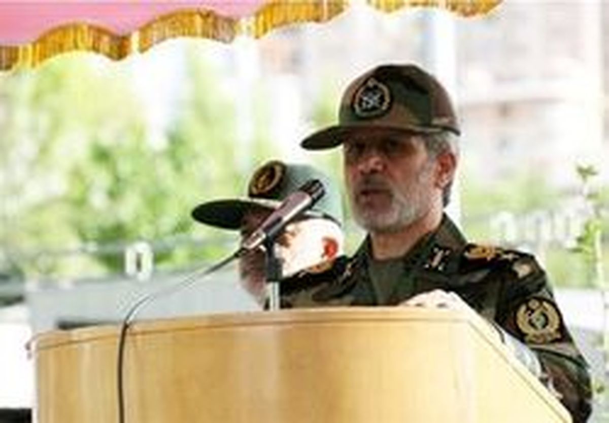 تحویل پهپاد و بالگرد به ناجا توسط وزارت دفاع