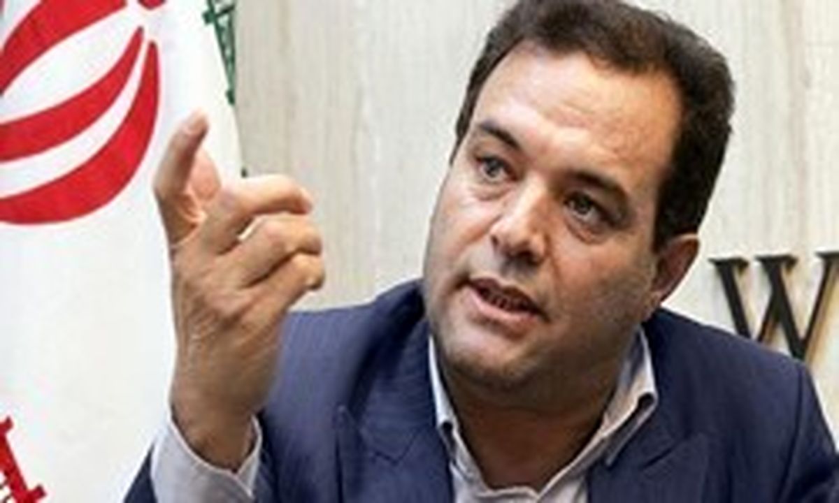 لطفی: آمریکا آشکارا گردنه گیر اقتصادی جهان شده
