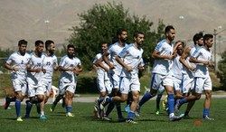 حضور بازیکن سابق پرسپولیس در تمرین استقلال