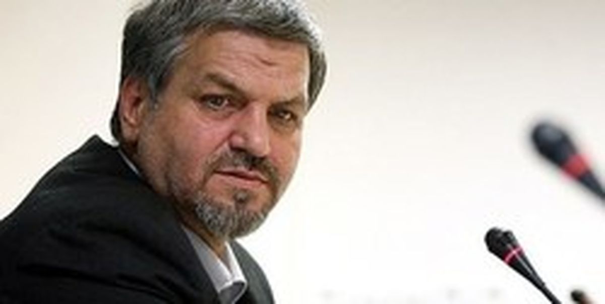 کواکبیان: اجازه مدیران بازنشسته از رهبری تکذیب شده