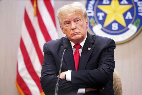 تردید ترامپ درباره اقدام نظامی علیه مادورو