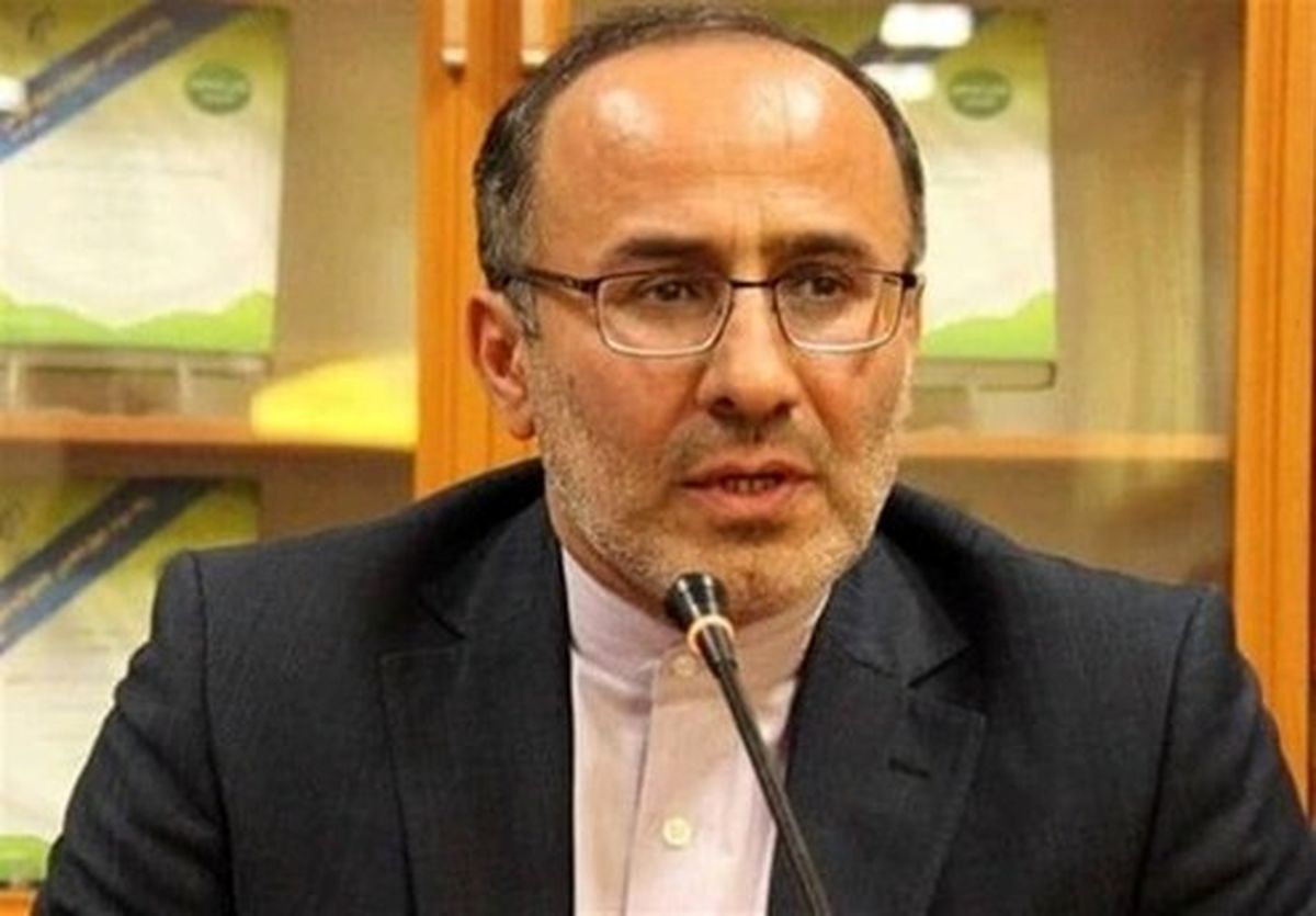 انتقاد نماینده مجلس: عزل و نصب مدیران سیاسی و جناحی است