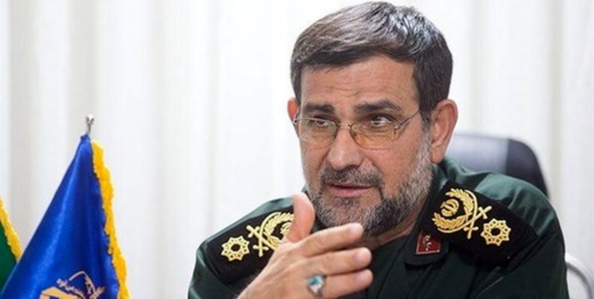 تقدیم ۱۳ هزار شهید از افتخارات نیروی انتظامی است