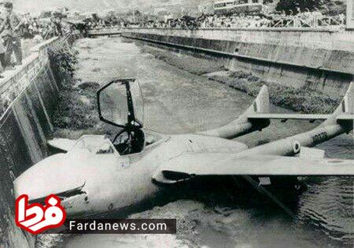 عکس: سقوط اولین هواپیما در ایران