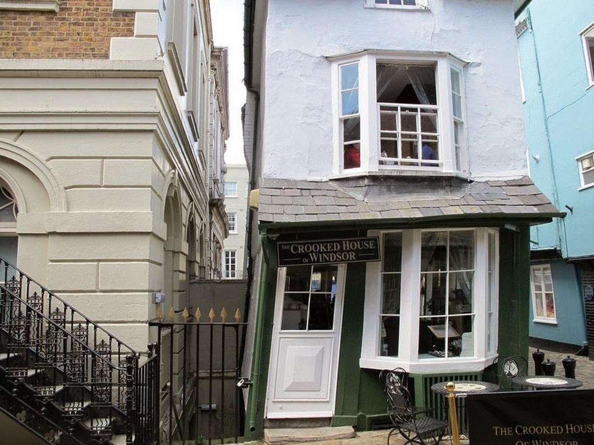 خانه کج "ویندسور"/تصاویر