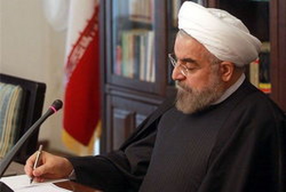 روحانی درگذشت والده شهیدان ناصحی را تسلیت گفت