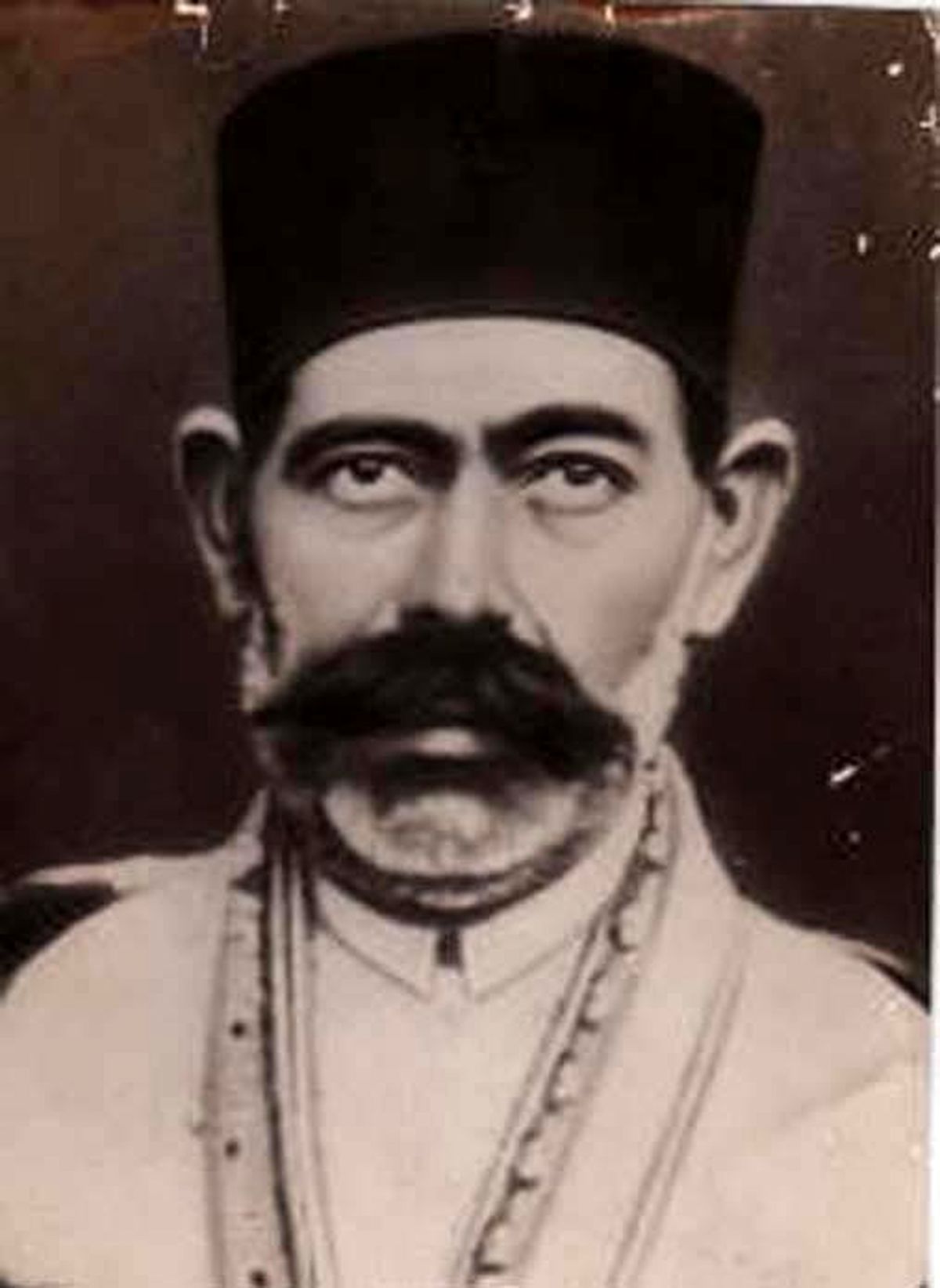 بدل ناصرالدین شاه/ عکس