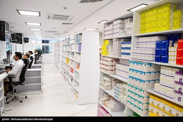 اولتیماتوم داروسازان | داروخانه‌ها بابت خرید دارو چک صادر نمی‌کنند