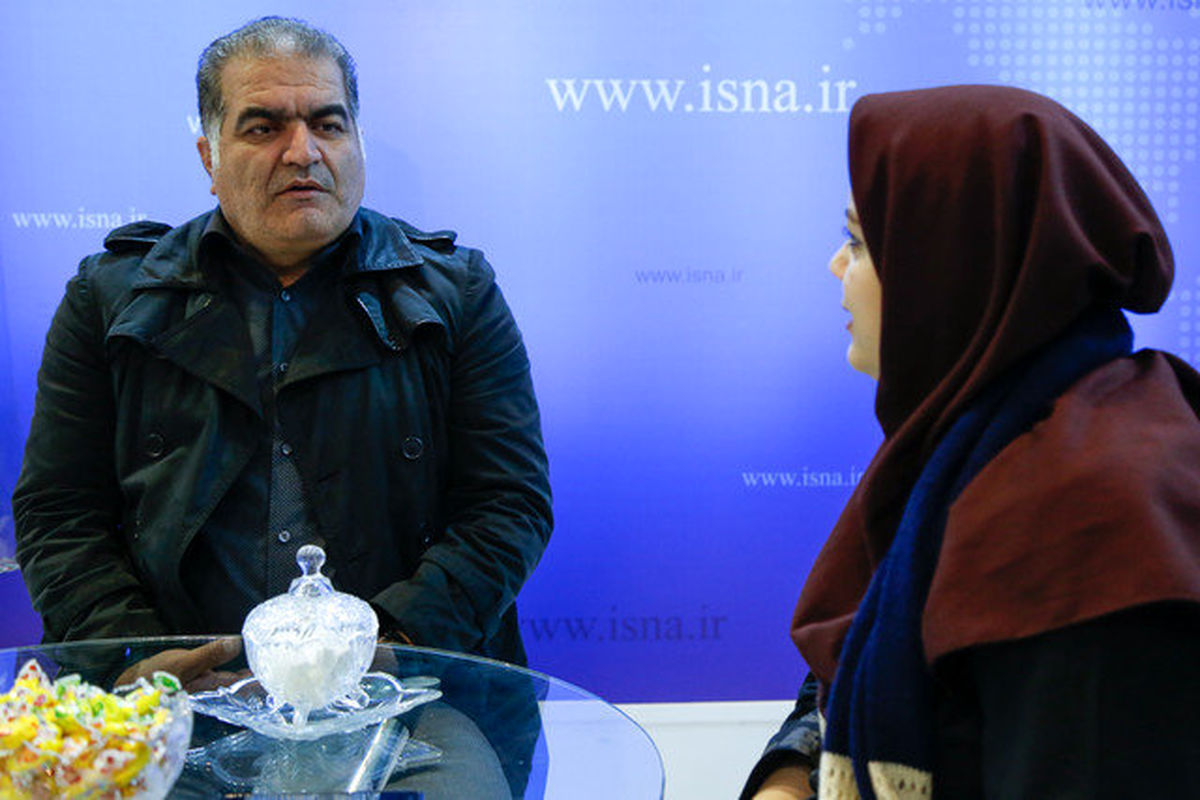 دستمزد ۸۰۰ هزار تومان، هزینه خانوار ۳ میلیون تومان!