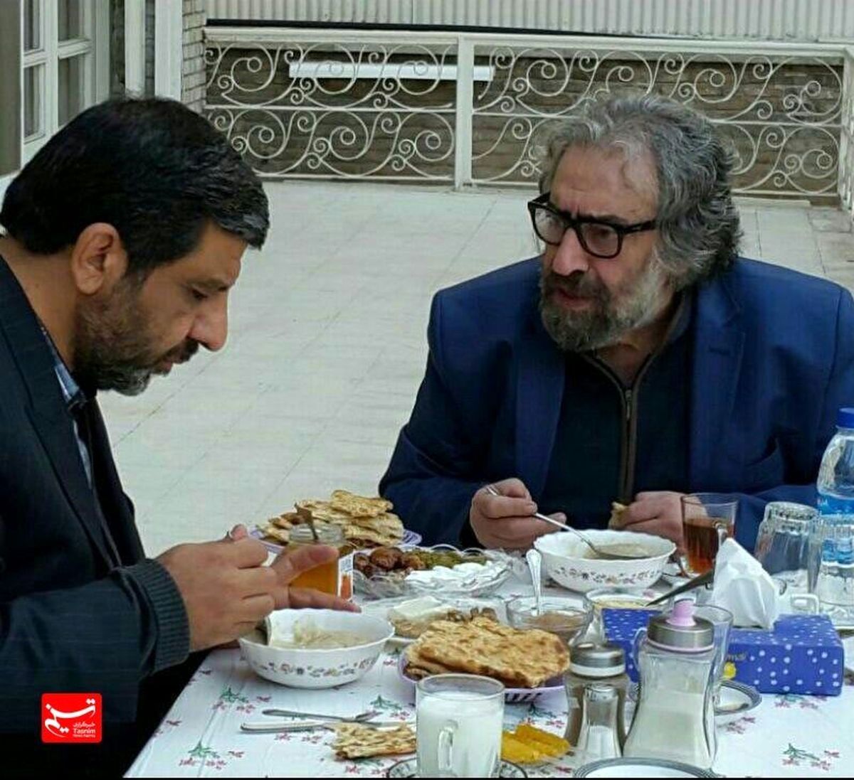 عکس: صبحانه ضرغامی با مسعود کیمیائی