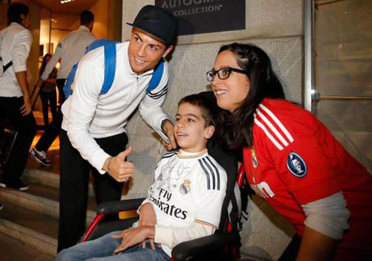 حرکت اخلاقی کریس رونالدو/عکس