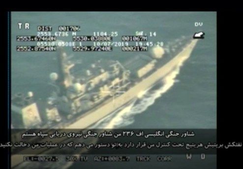 فیلم: اخطار سپاه به ناو جنگی انگلیس: در مأموریت من دخالت نکن!