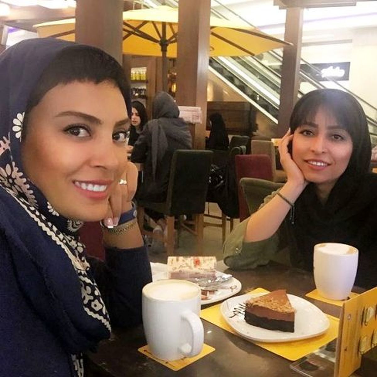 تفاوت چهره خانم بازیگر و خواهرش!  +عکس