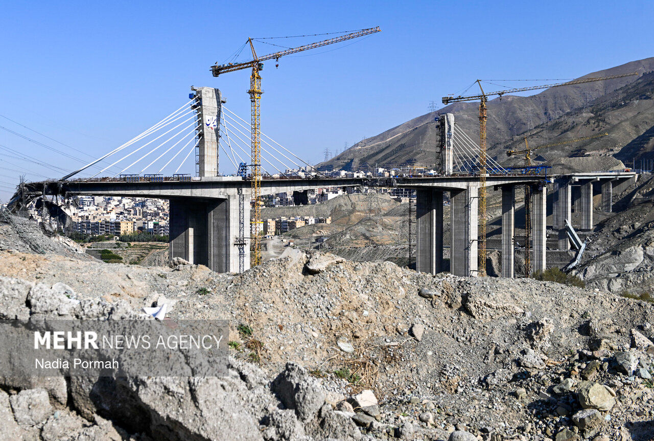 تصاویر: بازدید نمایندگان مجلس از پل B1 کرج