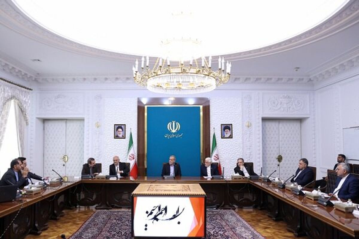 ایران با چین در طرح «کمربند و راه» همکاری میکند