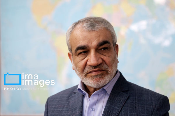 کدخدایی: «شهید سلیمانی» نقش بی‌بدیلی در مقاومت لبنان داشت