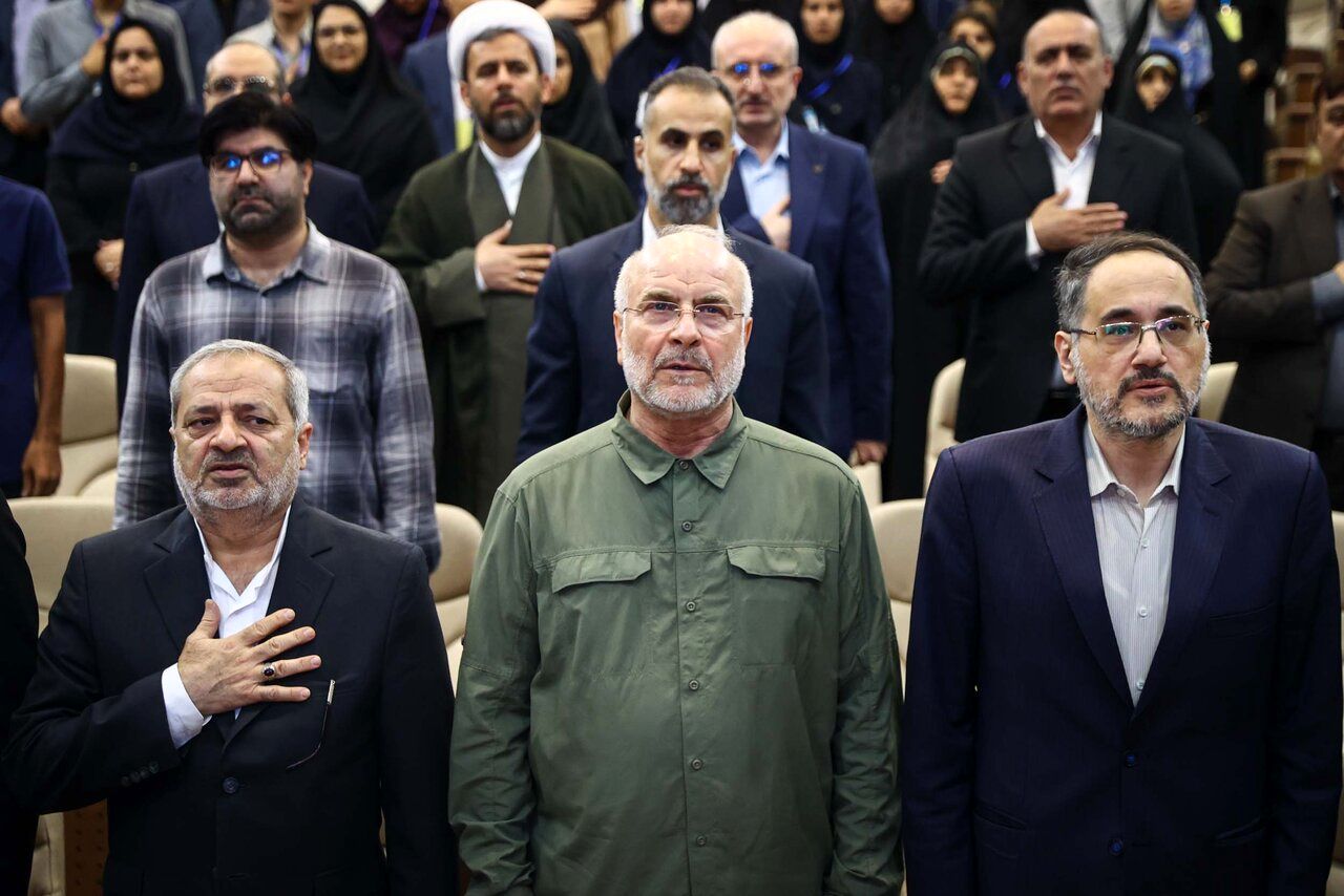 تصاویر: حضور قالیباف در اولین کارسوق حکمرانی داده‌محور