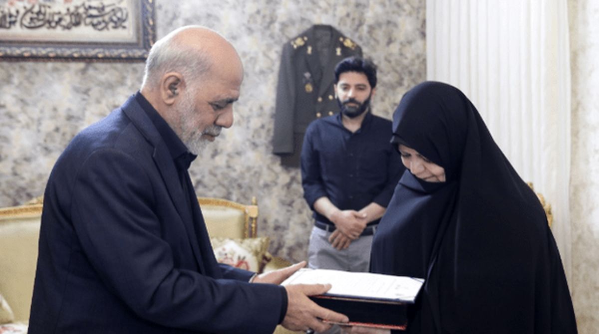 ابلاغ سلام رهبر انقلاب به خانواده سپهبد شهید موسوی