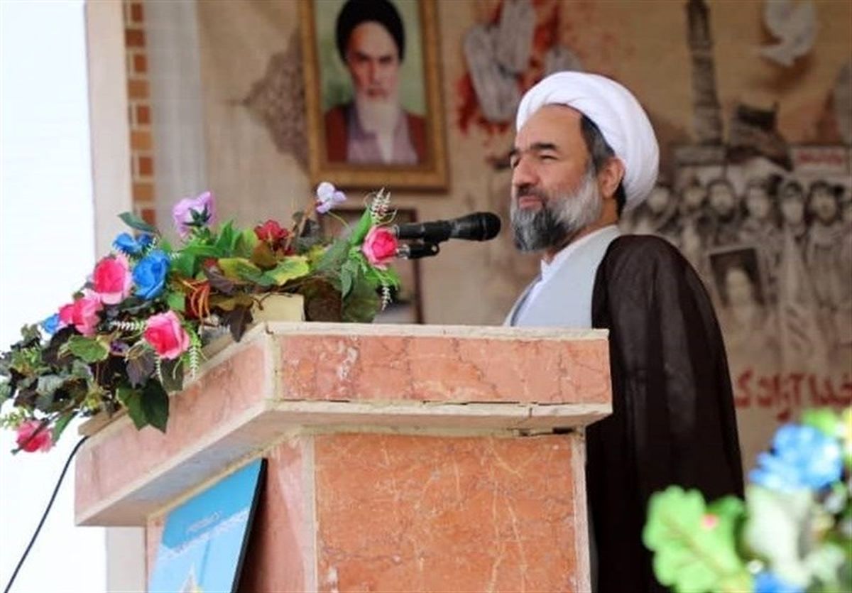 واکنش امام جمعه زاهدان به پیشنهاد عبدالحمید